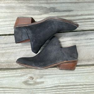 Lucky Brand Women’s Fausst Ankle Boot